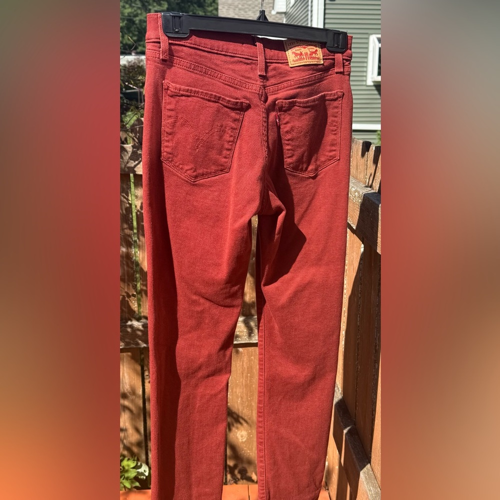 Levi's women’s Pants in Deep Autumn Orange/Red -Rust
